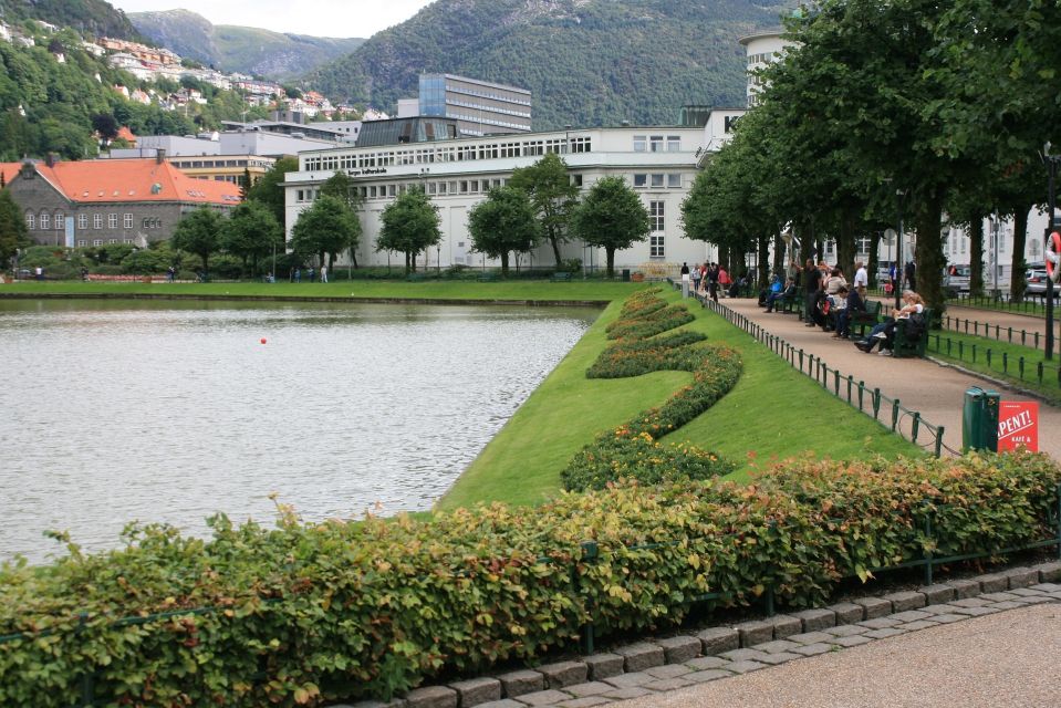 Bergen: Private Tour With a Local - Tour Duration and Pricing