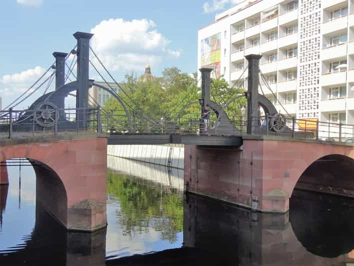 Berlin: City of Bridges Self-guided Walking Tour - Experience Highlights