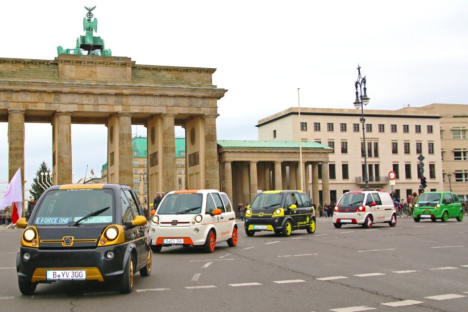 Berlin: E-Trabi Safari Through the Capital - Group Size and Accessibility