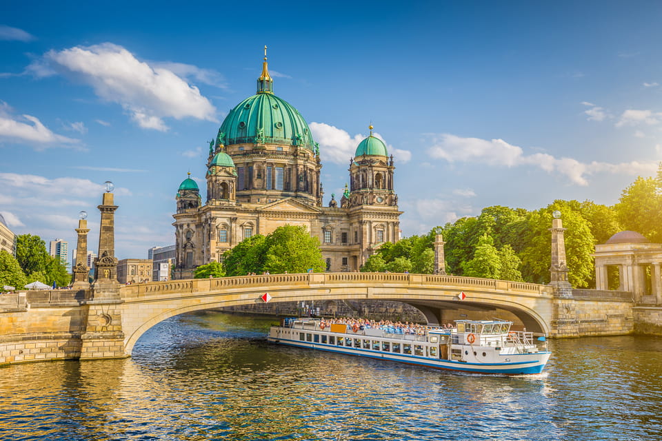 Berlin in Italian - Private Walking Tour - Highlights of the Tour