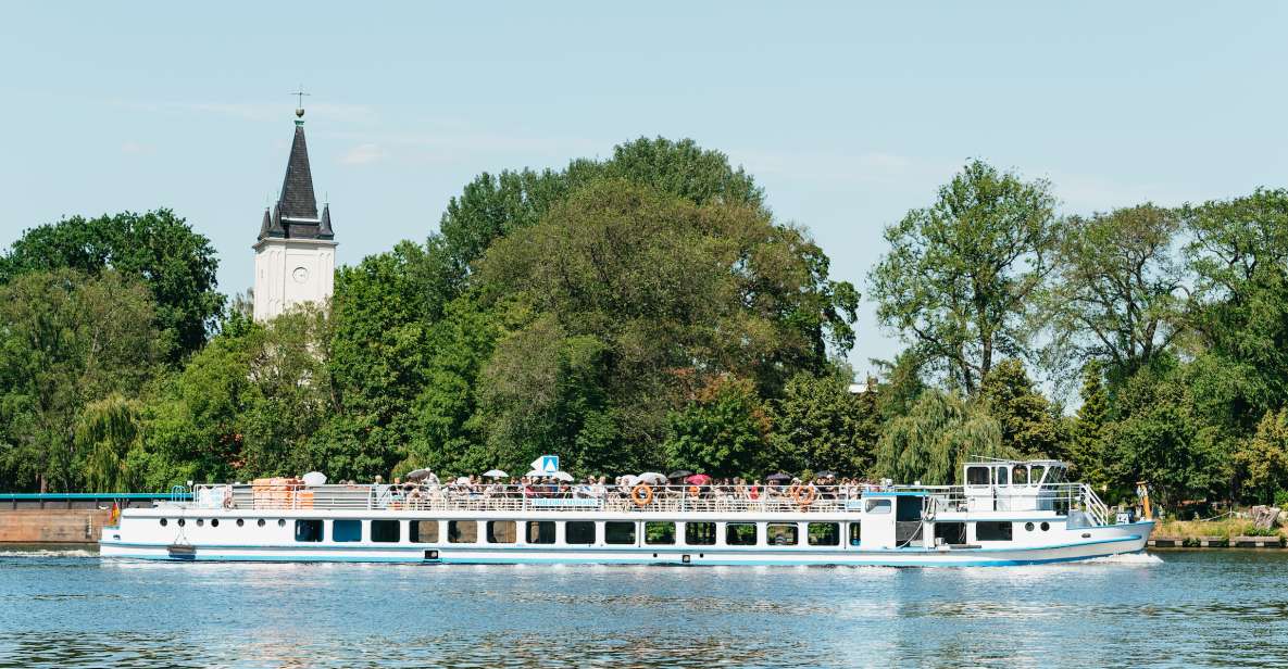 Berlin: Spree Boat Tour to Müggelsee - Route and Scenic Highlights