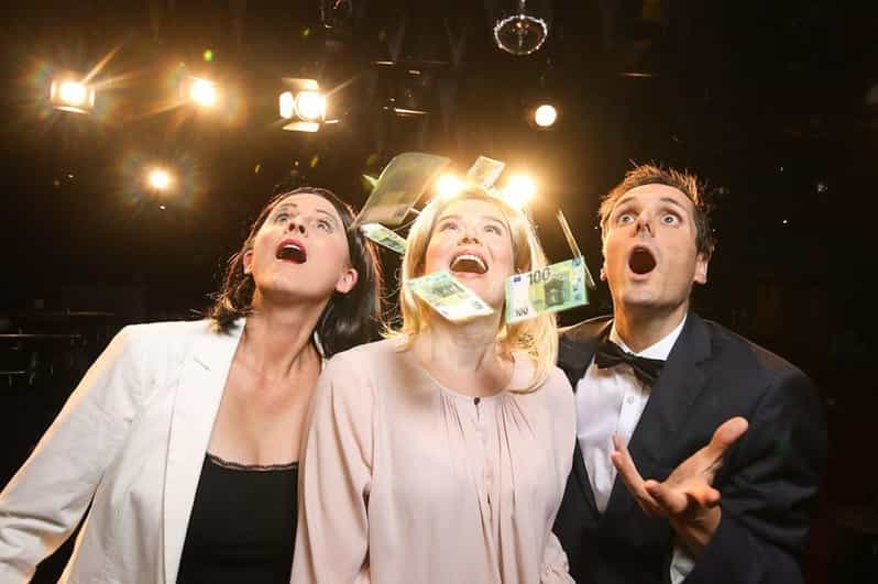 Berlin: The Porcupines Cabaret - Good Money - Show Features