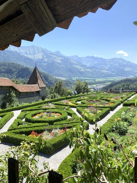 Bern: Gruyères Castle, Cheese, Chocolate Private Day Tour - Highlights and Experiences