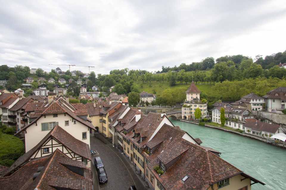 Bern: Private Exclusive Architecture Tour With Local Expert - Experience Highlights