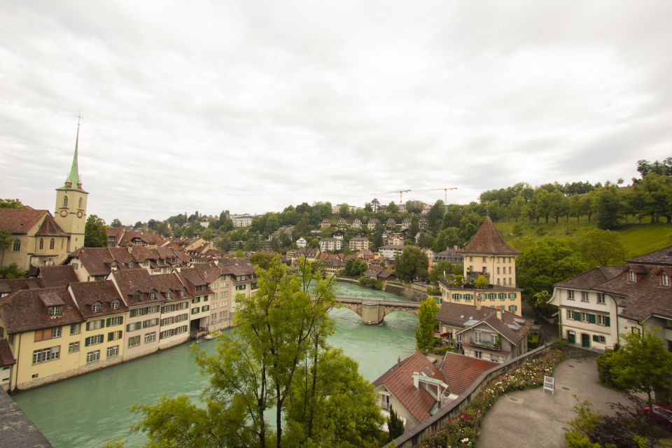 Bern: Private Exclusive History Tour With a Local Expert - Experience and Highlights