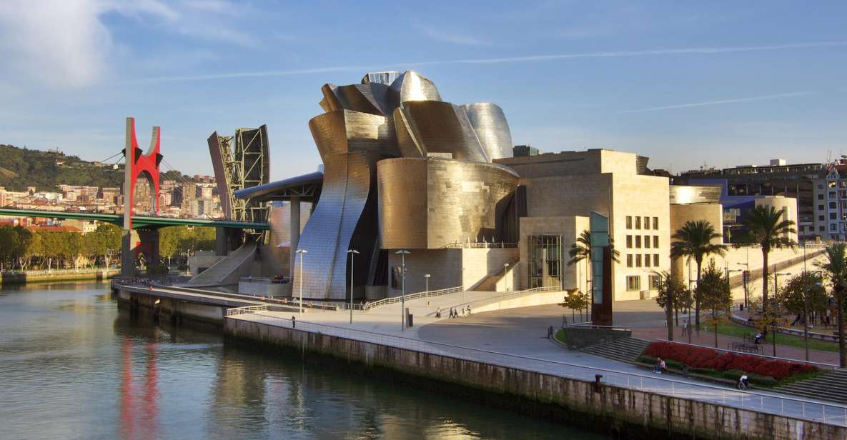 Bilbao: Classic & Modern Guided Walking Tour With Pintxos - Experience Highlights