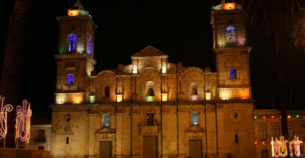 Bogotá: Private Guided Night Tour With Drink - Experience the Night