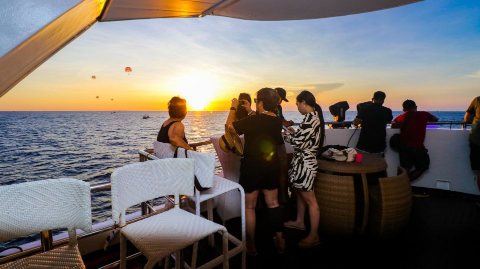 Boracay: Scenic Sunset Cruise With Live Music - Highlights and Inclusions