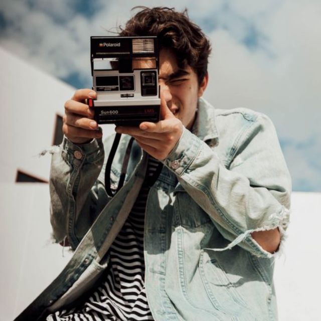Bordeaux: Explore the City of Wines Through the Polaroid - Highlights of the Activity