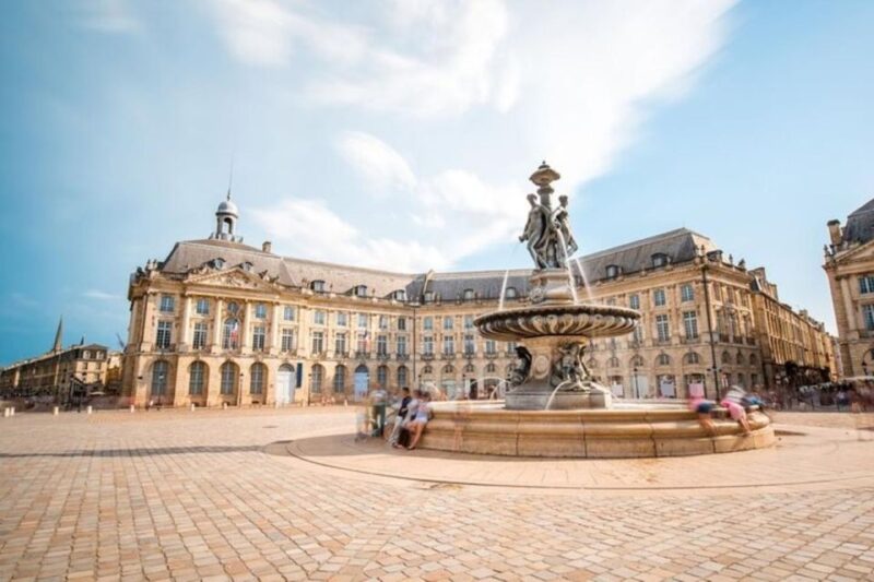 Bordeaux: Must-See Attractions Walking Tour - Highlights and Itinerary