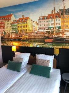 Boutique Hotel De Valk - Accommodation Features and Comfort