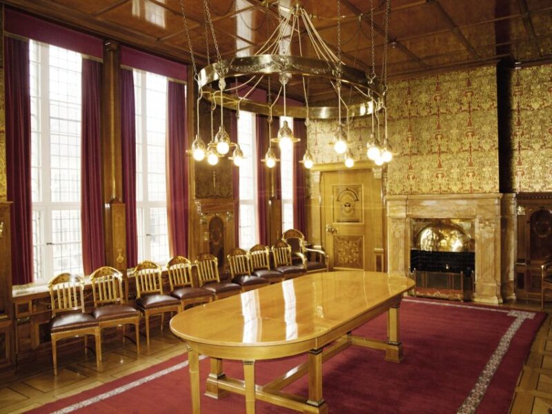 Bremen: Public Tour of the Town Hall in English - Historical Significance
