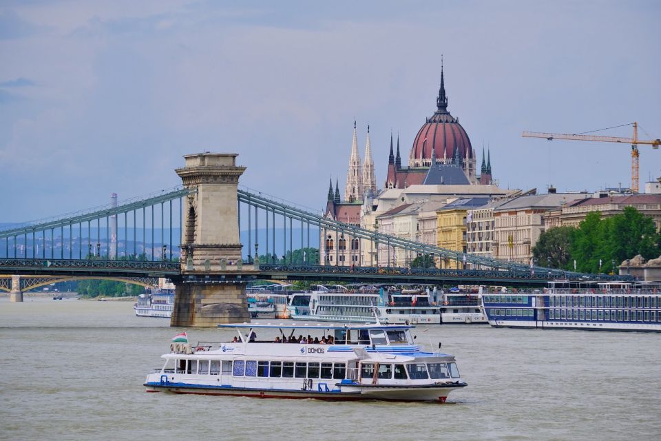 Budapest: Sunset Cruise - Experience and Highlights