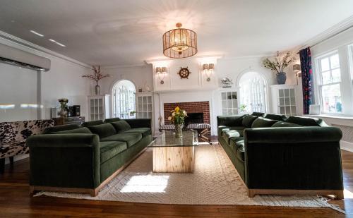 Buttonwood Boutique Hotel - Guest Experience