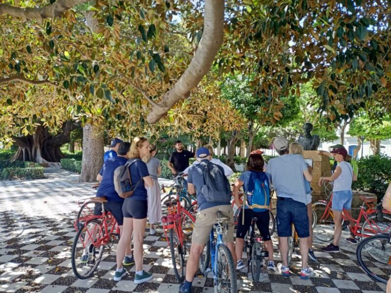 Cadiz: City Bike Tour - Activity Highlights