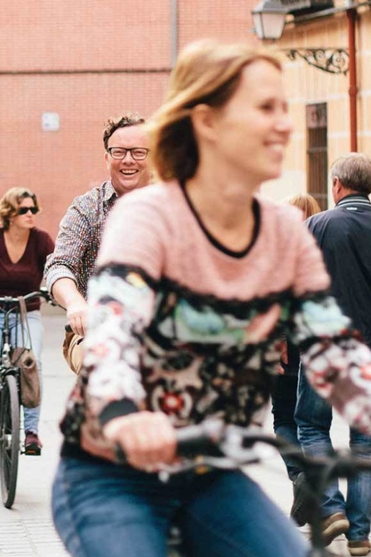 Cadiz: City Sightseeing Guided Tour by Bike - Experience Highlights