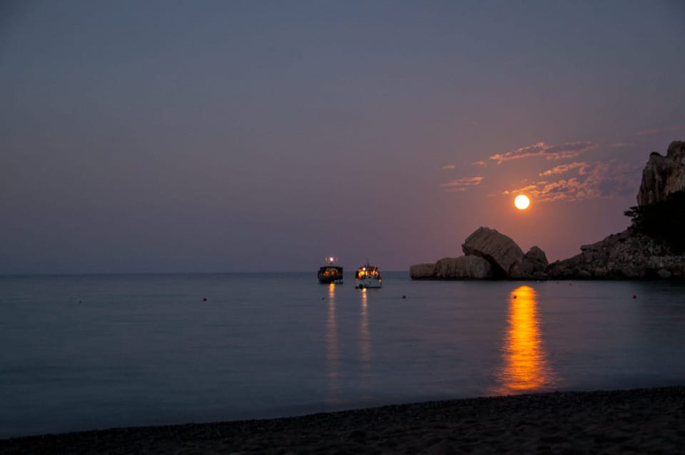 Cala Luna by Night - Experience the Itinerary