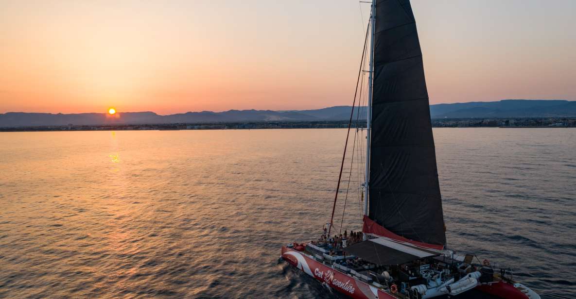 Cambrils: Sunset Catamaran Cruise With Drinks - Experience Highlights