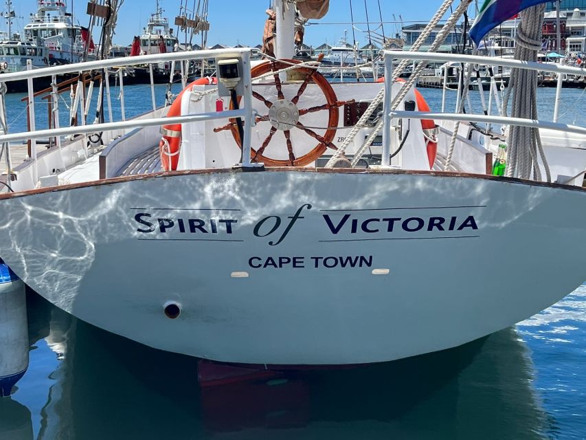 Cape Town: 1 Hour Table Bay Sailing Tour - Highlights of the Experience