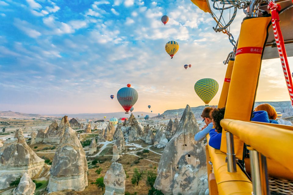 Cappadocia: Fairy Chimneys Balloon Flight With Breakfast - Inclusions and Amenities