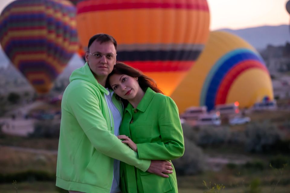 Cappadocia Photo Session With Balloons and Flying Dress - Highlights of the Session