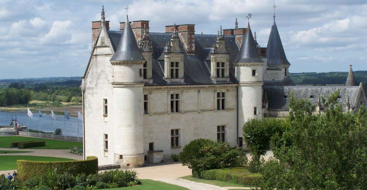 Chambord, Chenonceau and Amboise Private Tour From Paris - Itinerary Breakdown