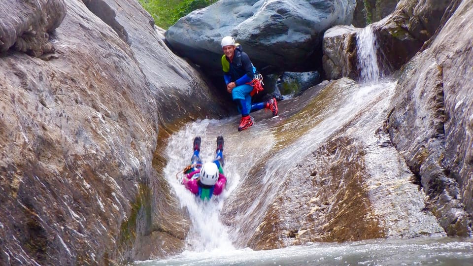 Champdepraz:Canyoning Sporting Spirit in the Chalamy Torrent - Adventure Experience Highlights