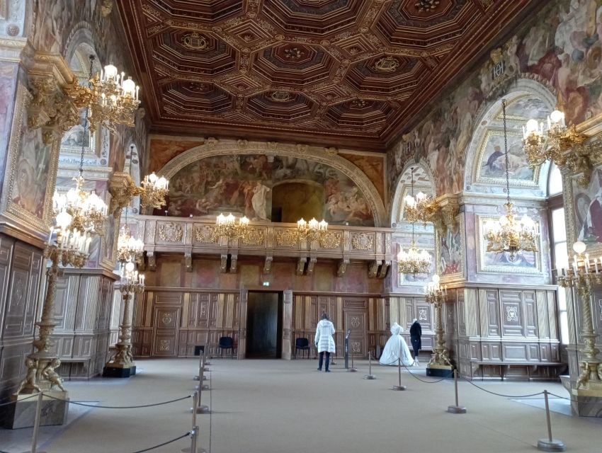 Château Fontainebleau German Semi-Private Guided Tour Max 6 - Experience Highlights