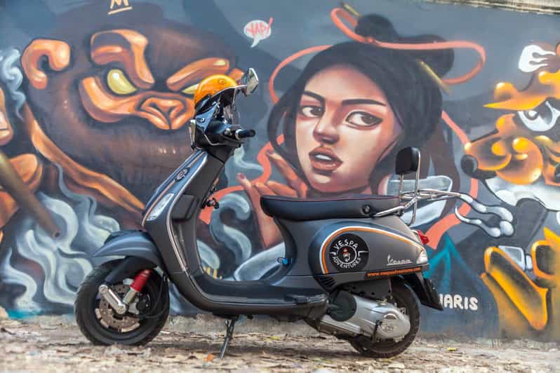 Chiang Mai : Discover Chiang Mais After Dark by Vespa Tour - Experience and Safety