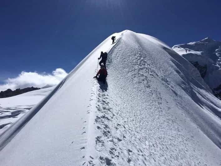 Chulu West Peak Climbing - Acclimatization Strategies