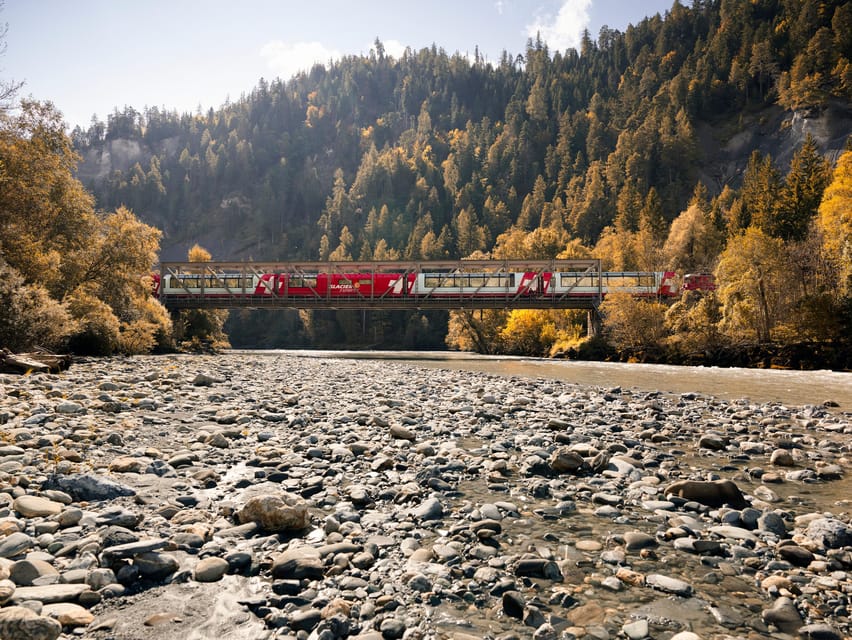 Chur/St. Moritz: Glacier Express Between Chur and St. Moritz - Scenic Highlights of the Journey