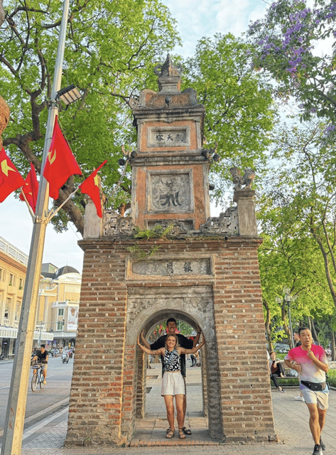 City & Food - Scooter Tour in Hanoi - 4 Hours - Tour Guides and Safety