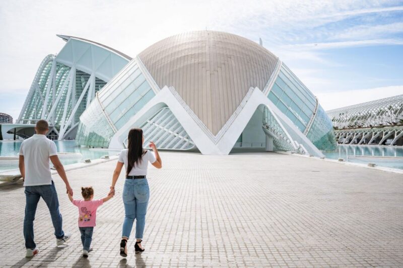 City of Arts and Sciences Valencia: Photo Session - Experience Highlights