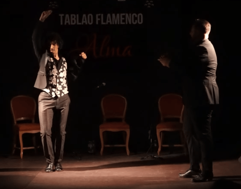 Claps Workshop in Flamenco Tablao Alma - Passion of Flamenco