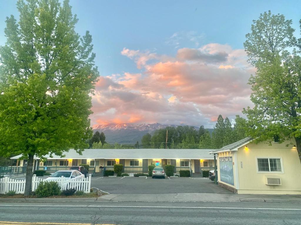 Cold Creek Inn - Guest Reviews and Ratings