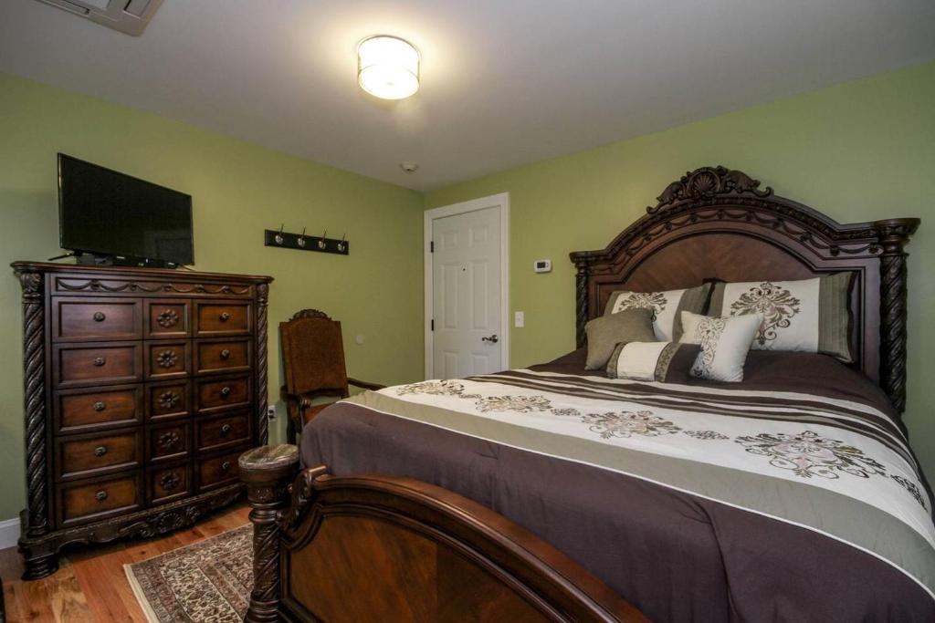 Cold Spring Hotel - Guest Experiences and Feedback