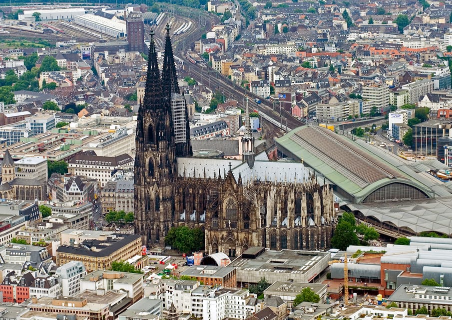 Cologne: Guided Walking Tour of the Cathedral Exterior - Booking Information