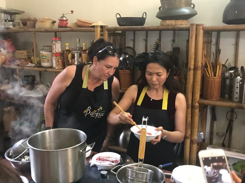 Cooking Class at Green Bamboo - Class Size and Pricing