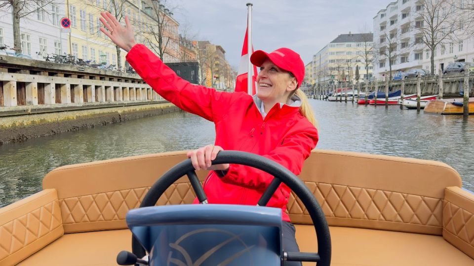 Copenhagen: Guided Canal Tour by Electric Boat - Experience and Highlights