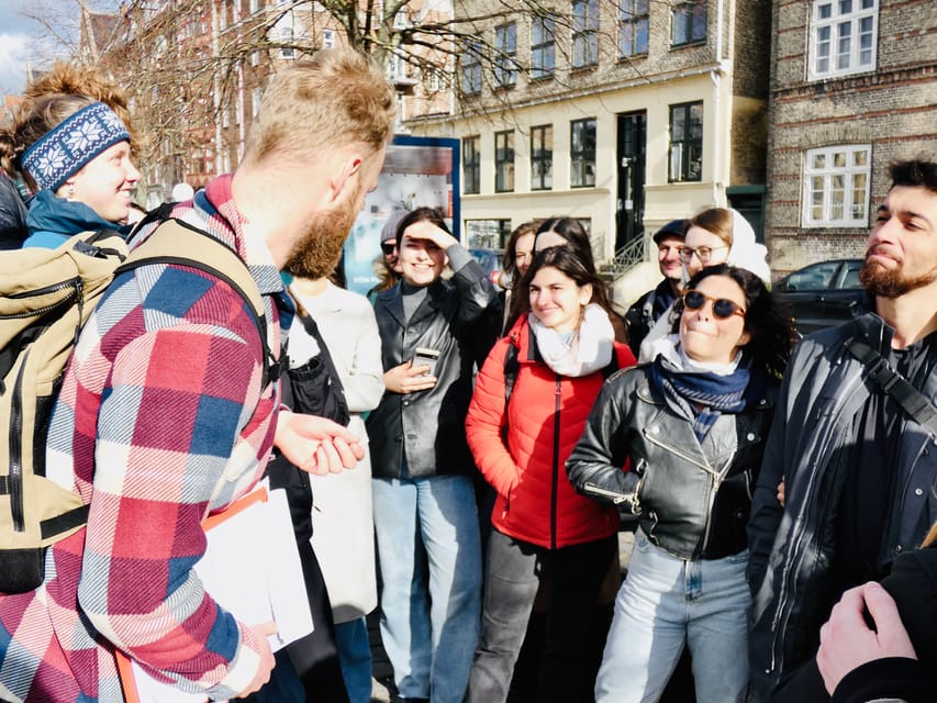 Copenhagen: Hippies and Christianshavn Group Walking Tour - Experience Highlights