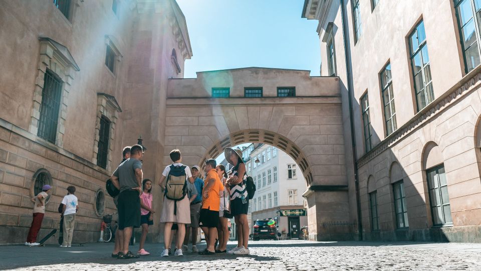 Copenhagen: Old Town Guided Walking Tour - Itinerary Highlights