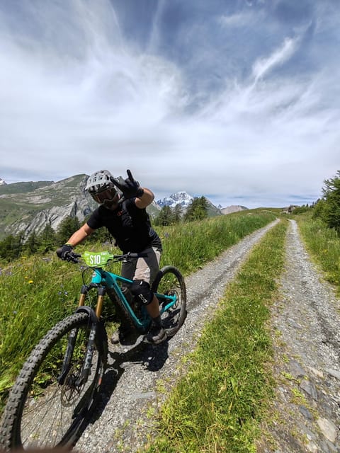 Courmayeur Mont Blanc E-bike Tour - Experience Highlights