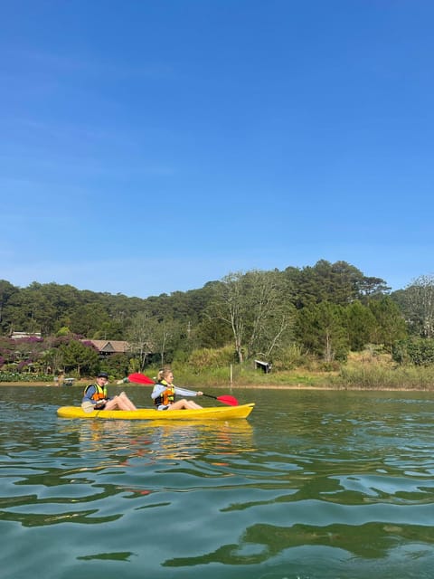 Da Lat: Tuyen Lam Lake Kayak or SUP Tour - Itinerary and Highlights