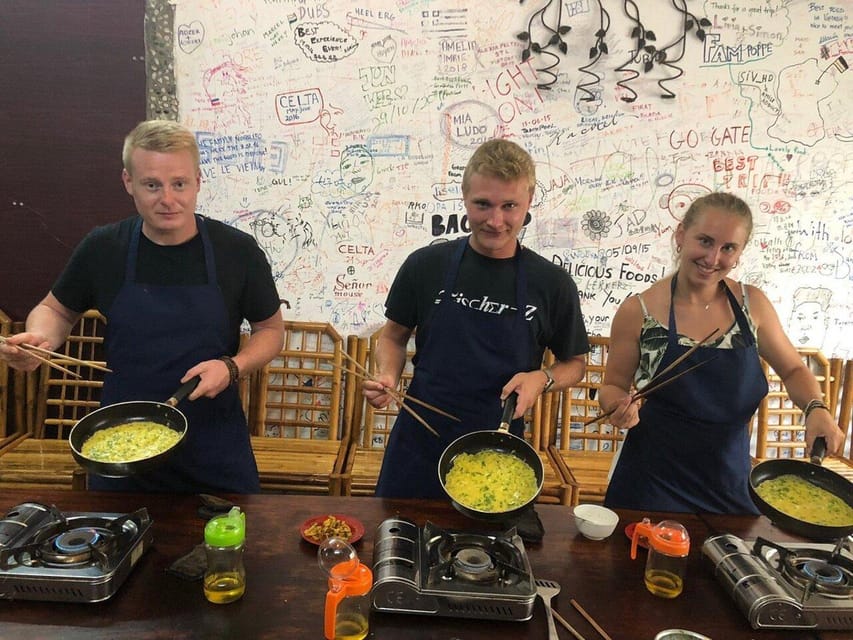 Da Nang: Local Market Trip With Home Funny Cooking Class - Experience Highlights