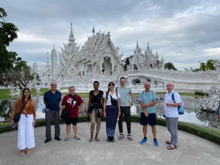 Day Tour Visit the Most Popular in Chiang Rai - Itinerary and Attractions