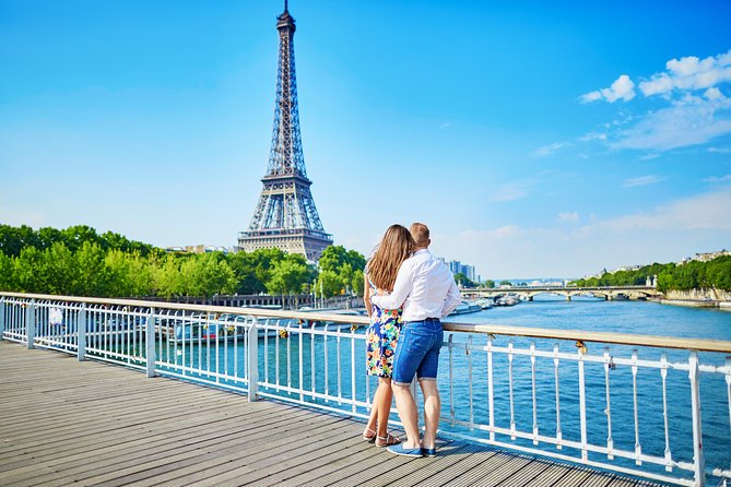 Day Trip to Paris With Eiffel Tower, River Cruise, Louvre - Getting to the Meeting Point