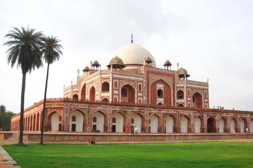 Delhi: Old Delhi & New Delhi Private Sightseeing Guided Tour - Itinerary Highlights