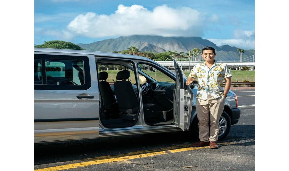 Departure-Private Transfer Koolina to HNL Airport by Minivan - Driver Communication