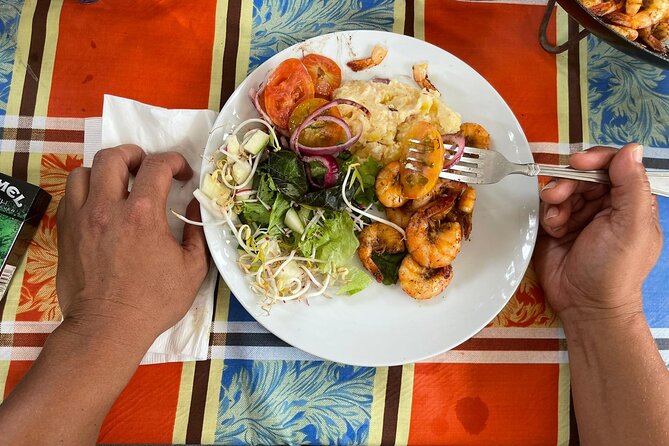 Dinner in the Secret Garden of Guyana With the Singing Chef - Immersive Location