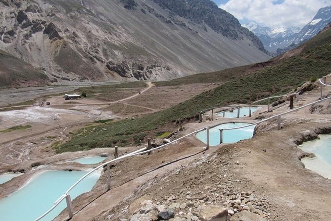 Disconnection in the Natural: Termas De Colina and Embalse El Yeso - Pickup Points and Start Time